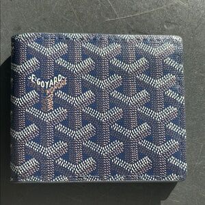 Goyard Navy and White Card Holder